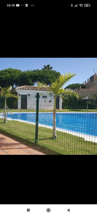 Apartamento vacacional máximo 4 personas Novo Sancti Petri Exterior foto